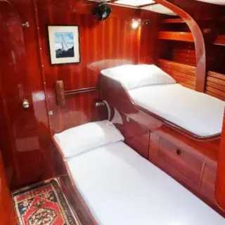 Twin cabin