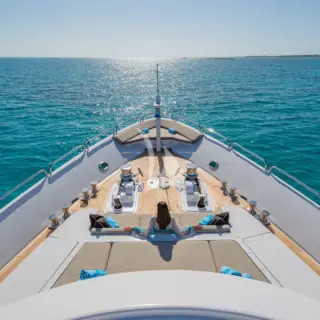 Bow seating and lounging
