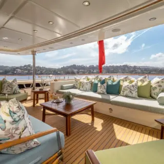Main deck aft