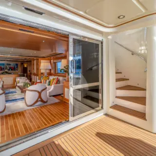 Main deck aft to salon