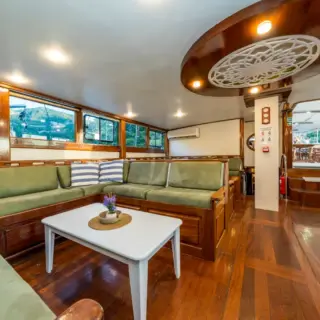 HOLIDAY X - Image 14