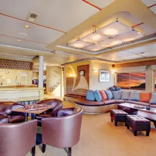 Lounge and games room