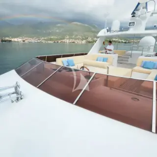 Sun deck