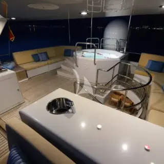 Sun deck