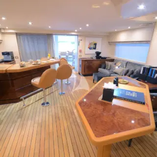 Upper deck - Skylounge