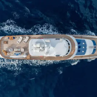 OVERHEAD 52
