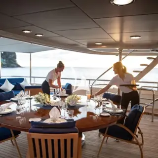 Bridge deck aft