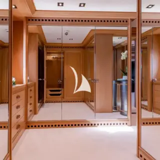 Master suite walk in wardrobe