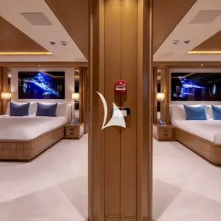 Double guest cabins