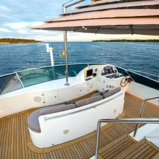 Flybridge