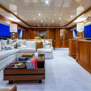 Saloon 2