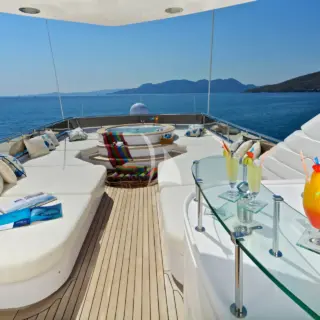 Sundeck