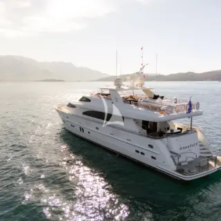 ANNABEL II - Stern view