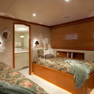 Twin Stateroom with pullman