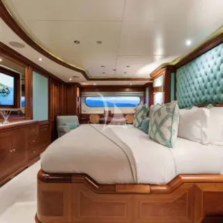 Master suite