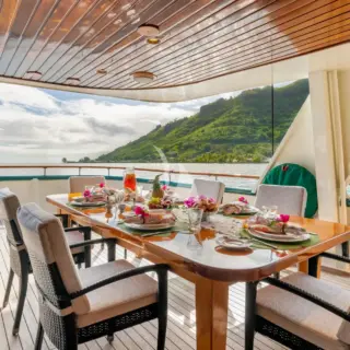 AFT DECK DINING