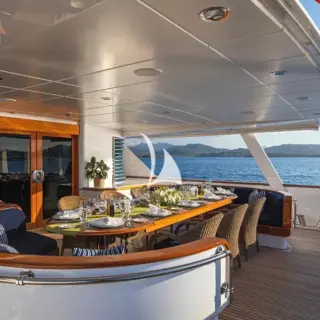 Main deck aft