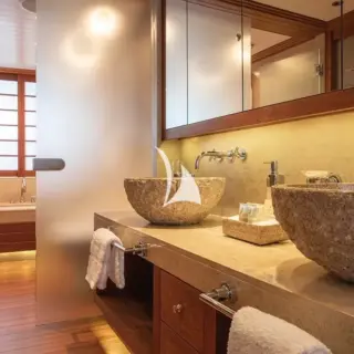 VIP bathroom