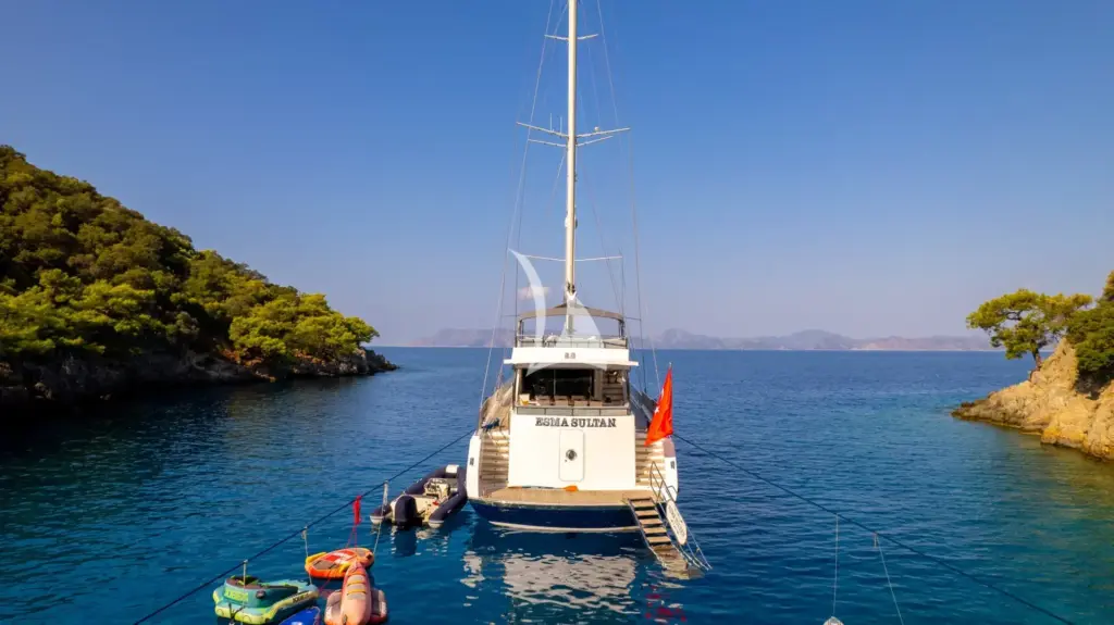 ESMA SULTAN - Image 5