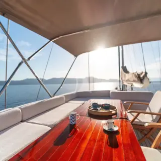 Flybridge