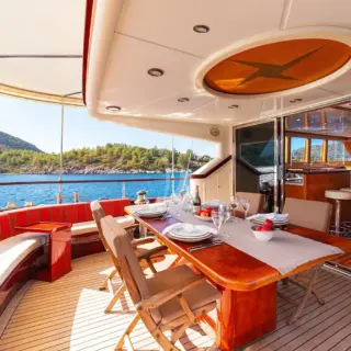 Aft Seating Area