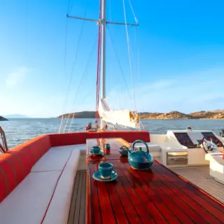 Flybridge