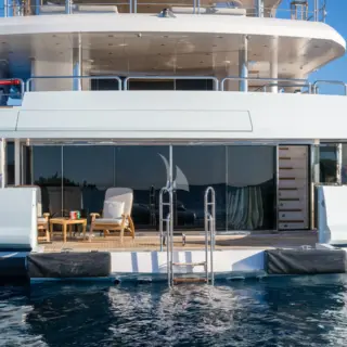 Swimming platform