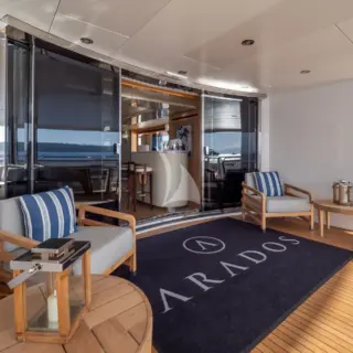Main deck aft