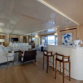Main deck salon