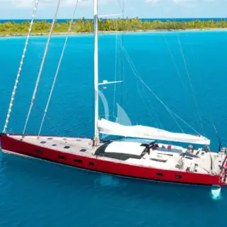 NOMAD IV - At anchor in French Polynesia 2021
