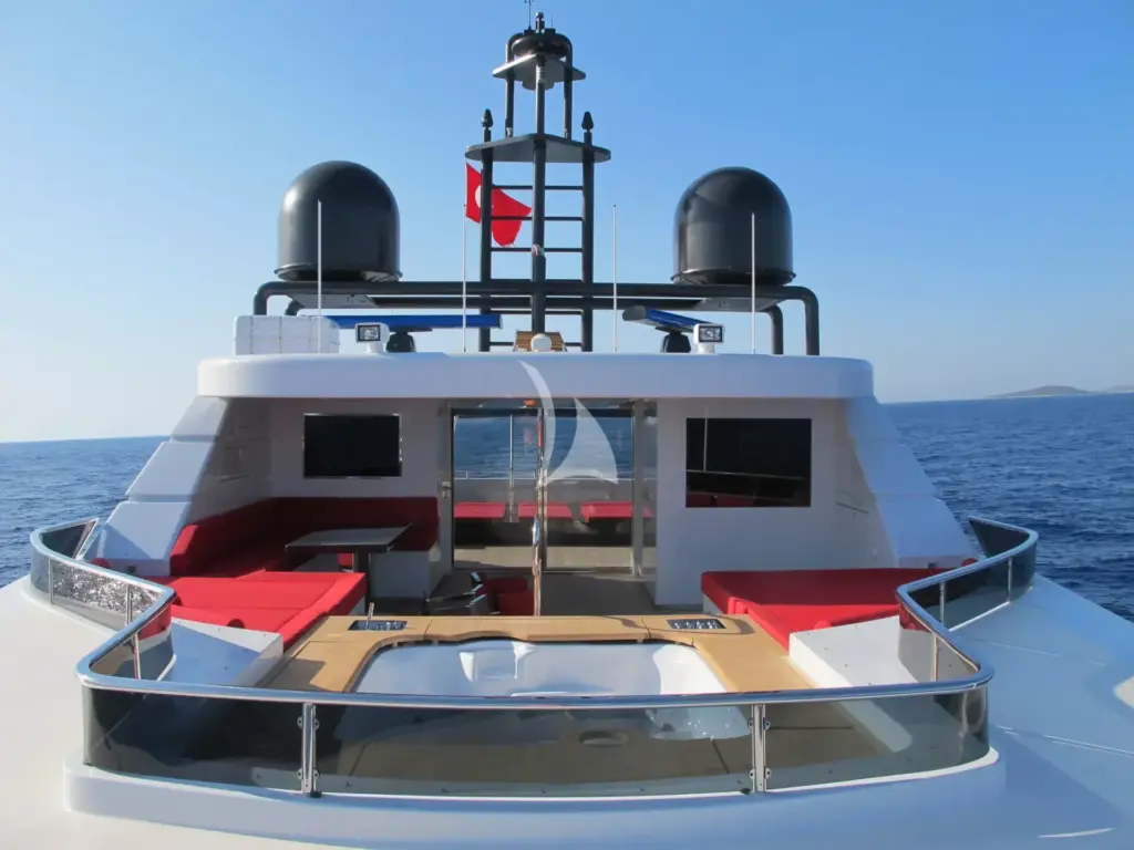 GRAYZONE - Upper deck