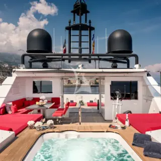 Upper Deck