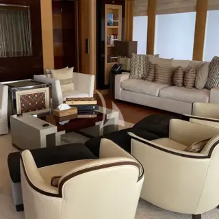 Upper salon