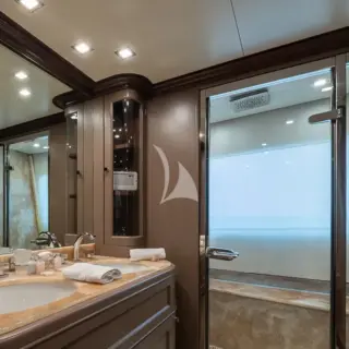 Master Suite Bathroom