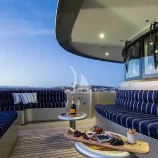 Main aft deck