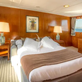 VIP  cabin