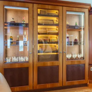 Cigar cabinet