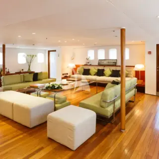 Main salon