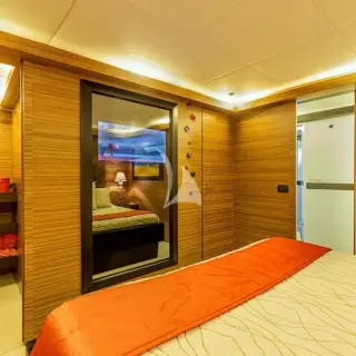 VIP cabin