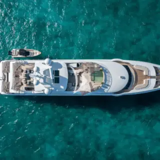 ILLUSION V - Image 5