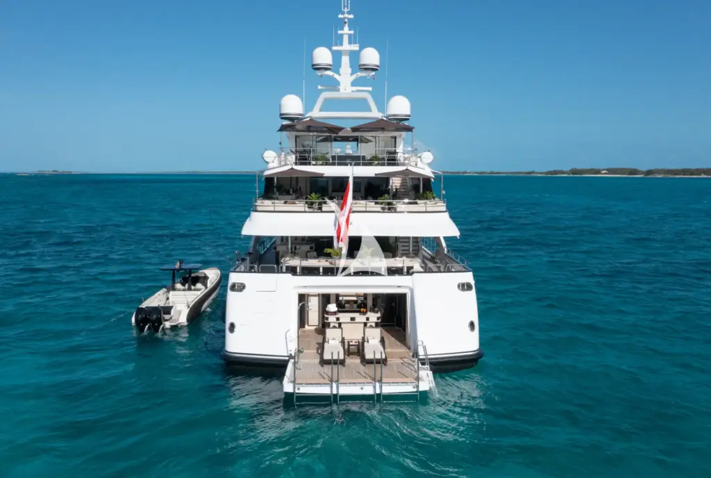 ILLUSION V - Image 4