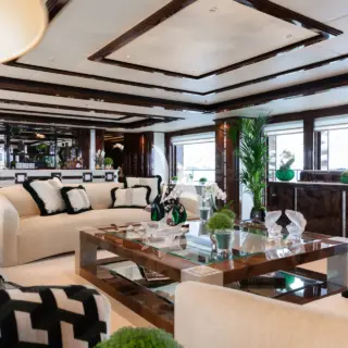 Main salon - main deck