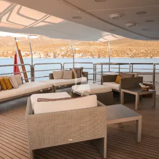 Upper deck aft