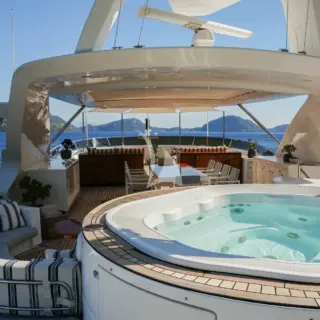 Sun deck jacuzzi