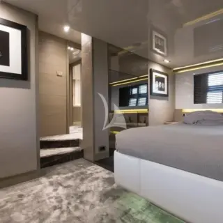 master cabin