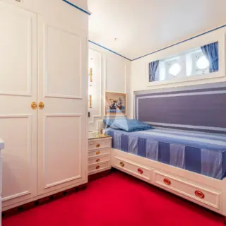 cabin