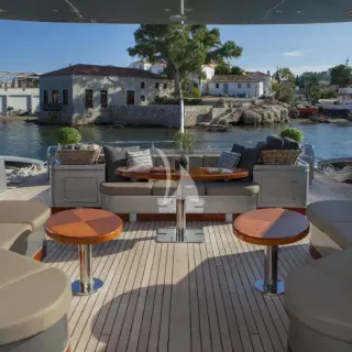 Lounging area
