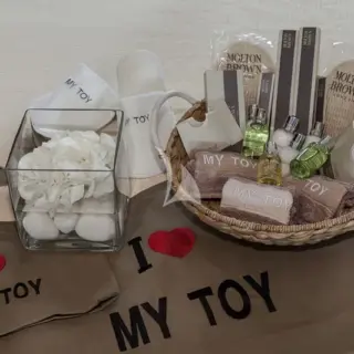 exclusive amenities