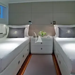 Twin Cabin