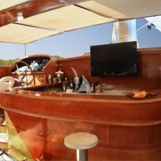 Outdoor Bar